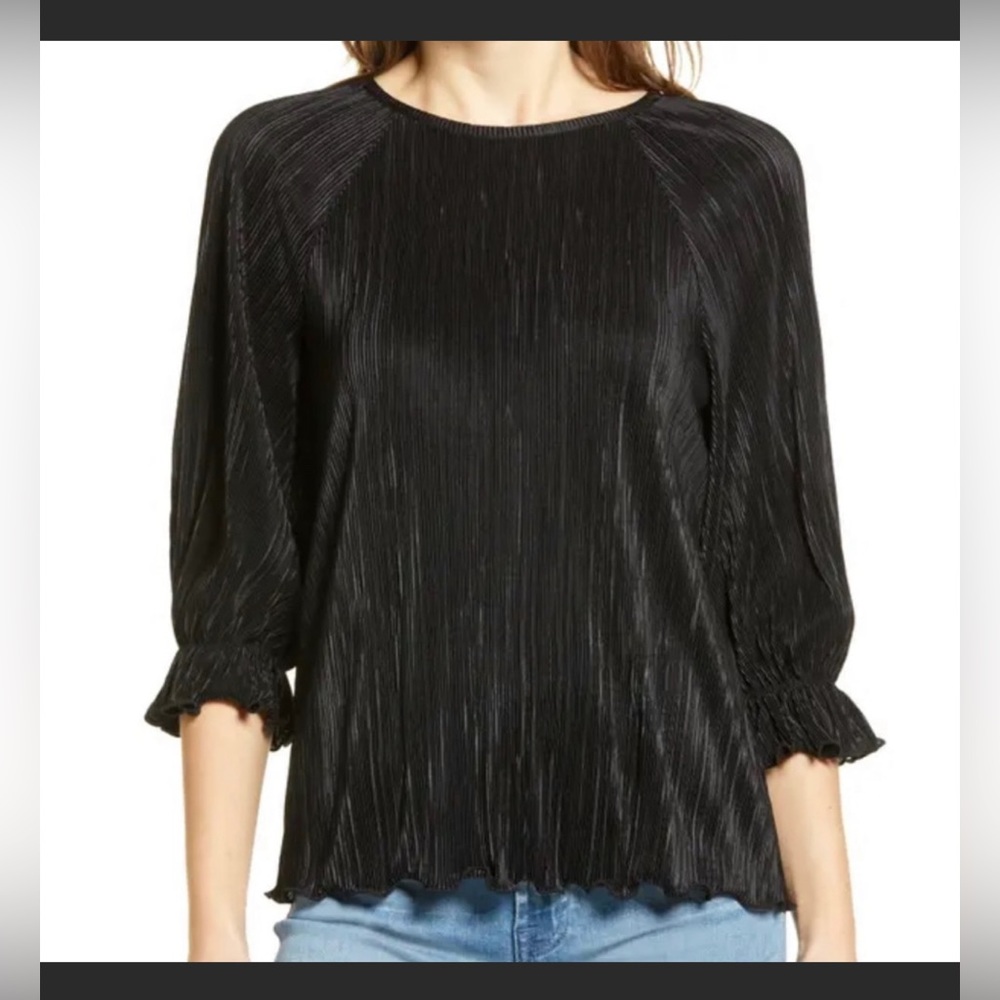 HALOGEN plisse pleated lettuce hem dolman sleeves beautiful condition Nordstrom